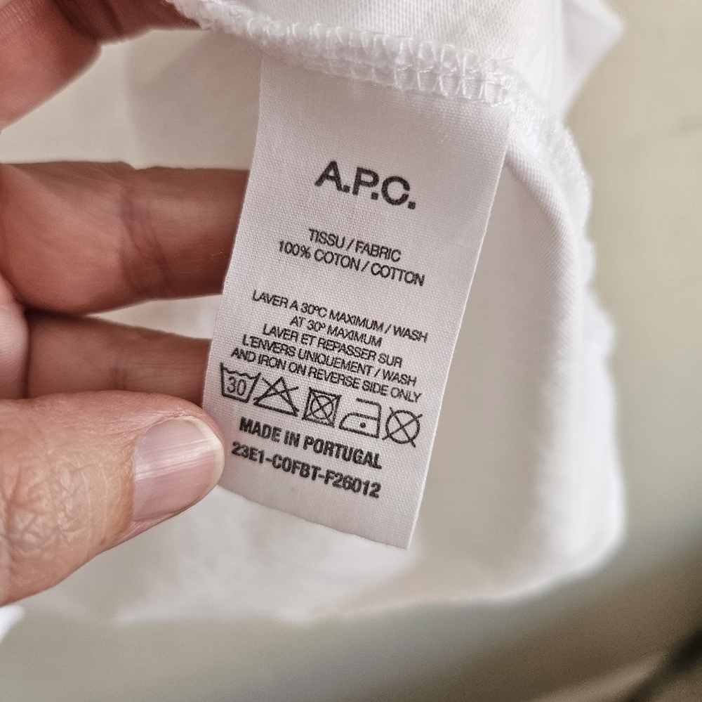 A.P.C. Organic Cotton White Logo T-Shirt, sz M* - Picture 2 of 8